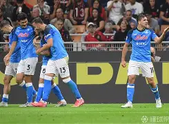 包含拉齐奥客场战胜那不勒斯，稳占积分榜前列的词条